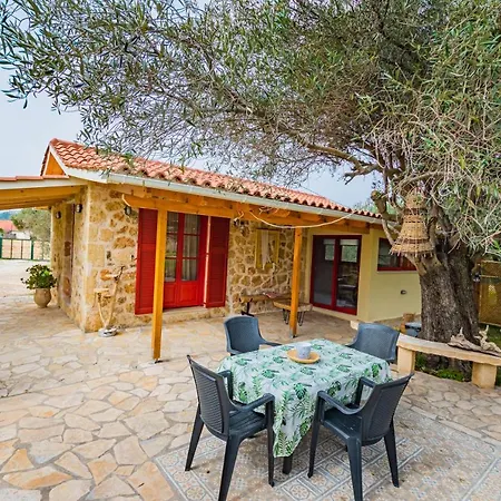 Dreamy Stone House Πεσάδα