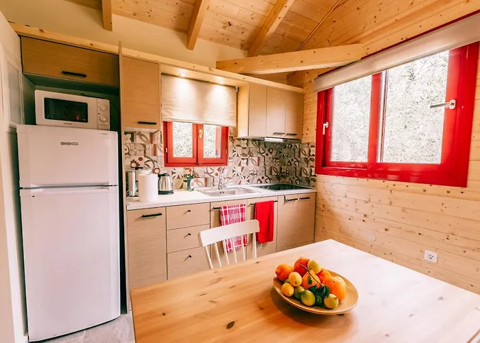 Dreamy Stone House Holiday home Pesadha