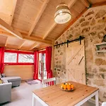 Dreamy Stone House بيت للعطل
