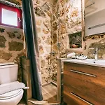 Dreamy Stone House بيت للعطل Pesádha